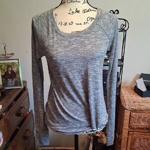 JUICY COUTURE Black & White Marbled Long Sleeve Twist  Women's Top Size XS